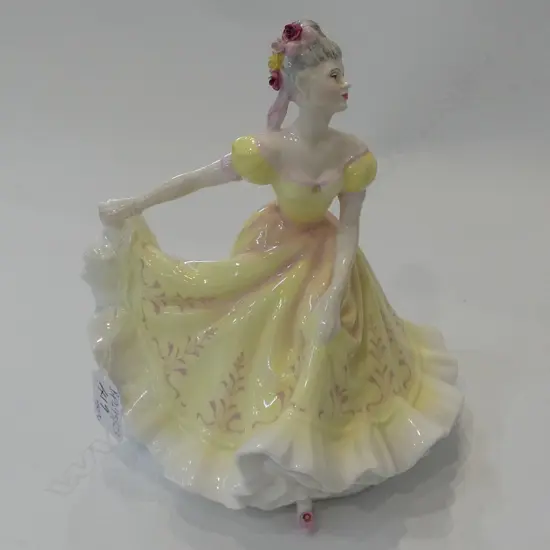 R/DOULTON FIGURINE NINETTE + BOX