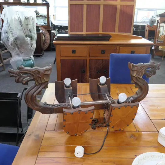 WOODEN GRIFFIN HANGING LAMP L 880 MM