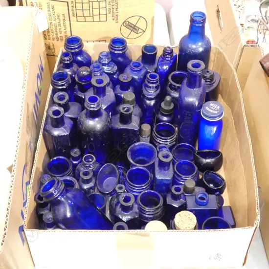 BOX COBALT BLUE BOTTLES