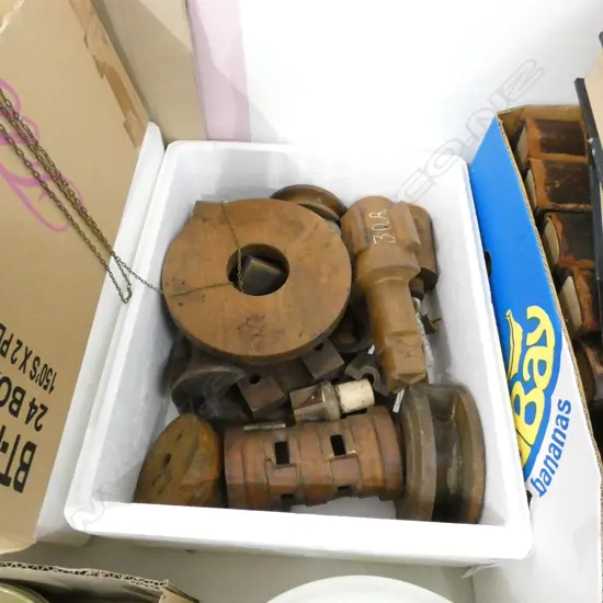BOX LOT ASST. WOODEN PIECES