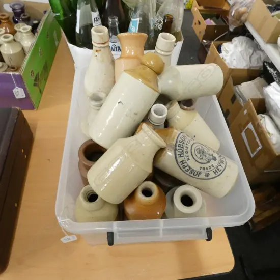 BOX STONEWARE LARGE INK BOTTLES