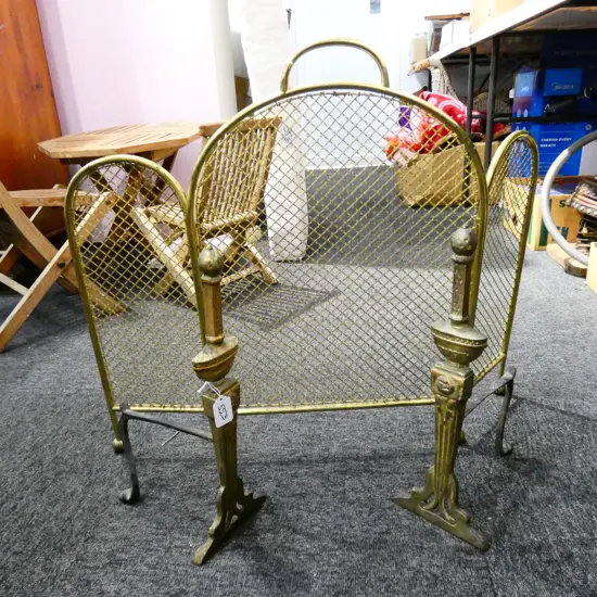 BRASS FIRESCREEN H. 590MM & PR FIRE DOGS 