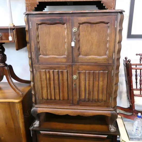 TIMBER 4 DOOR CABINET ON BALL & CLAW FEET H. 1090