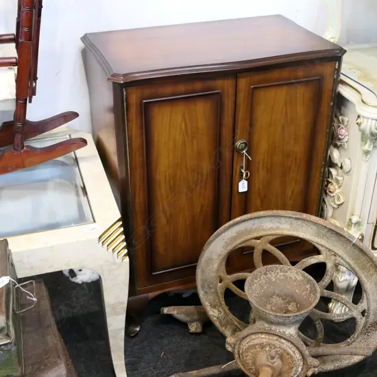 MUSIC CABINET W. 630MM