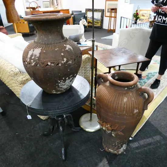 2 RUSTIC GARDEN URNS H 740 MM