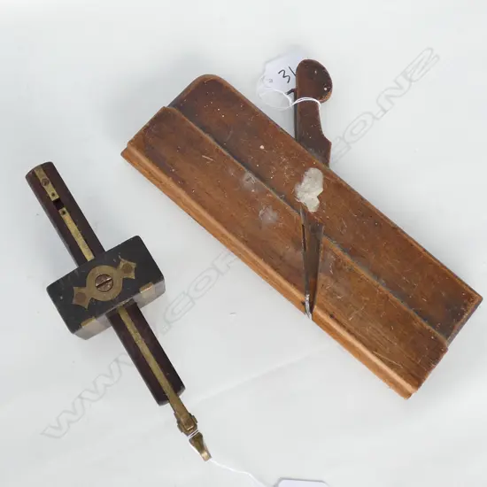 MORTISE GAUGE & WOODEN PLANE