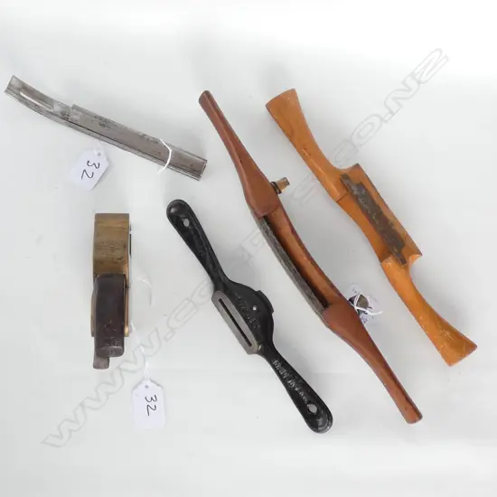 3 SPOKESHAVES +1 OTHER +RABBET PLANE