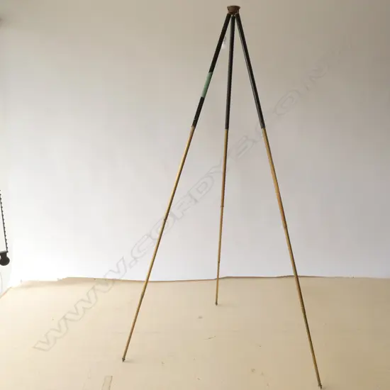 TELESCOPIC TRIPOD L. 1230MM