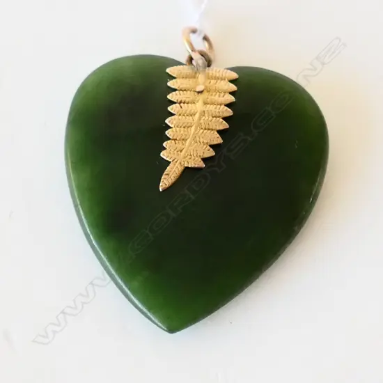 OLD POUNAMU & 9CT FERN HEART PENDANT