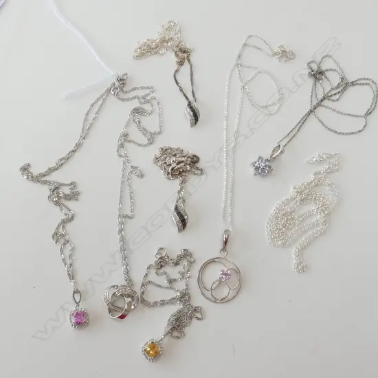 8 925 STG CHAINS WITH PENDANTS 