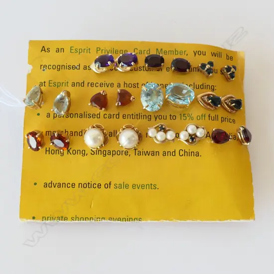 EARRINGS PRECIOUS OR SEMI-PRECIOUS STONES SET IN 14 CT GOLD, 11 PAIRS 