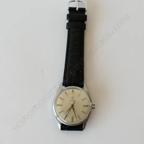 OMEGA GENTS WRISTWATCH, VINTAGE, SWEEP SECONDHAND, WINDUP, DATE, LOVELY CONDITION, NEW LEATHER STRAP