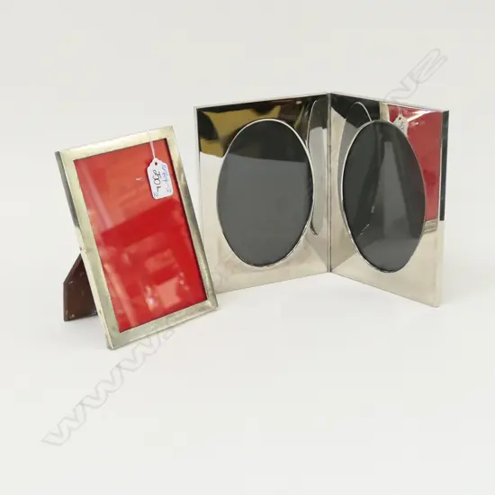SILVER ? PHOTO FRAME & OTHER DBLE FRAME