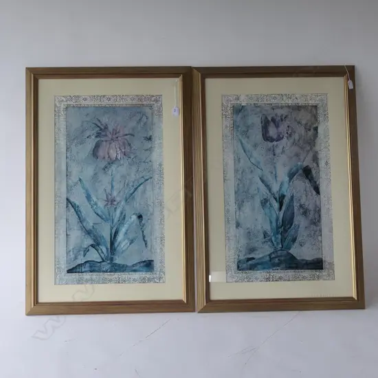 PR OF FRAMED FLORAL PRINTS