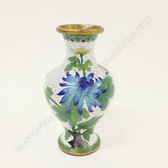 ORIENTAL CLOISONNE VASE 