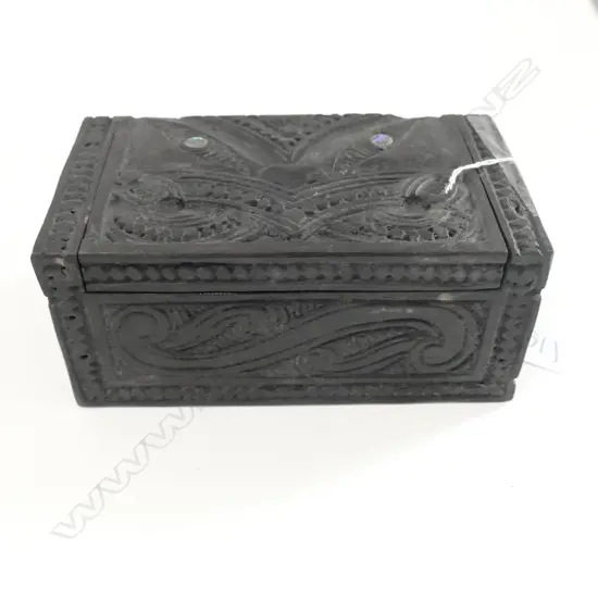 CARVED WOODEN MAORI BOX L. 155MM