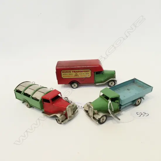 THREE MINIC TIN PLATE TOYS WITH KEYS, SOME DAMAGE