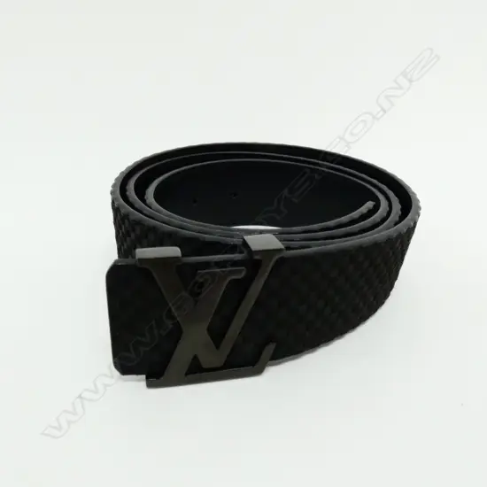 LOUIS VUITTON? BELT