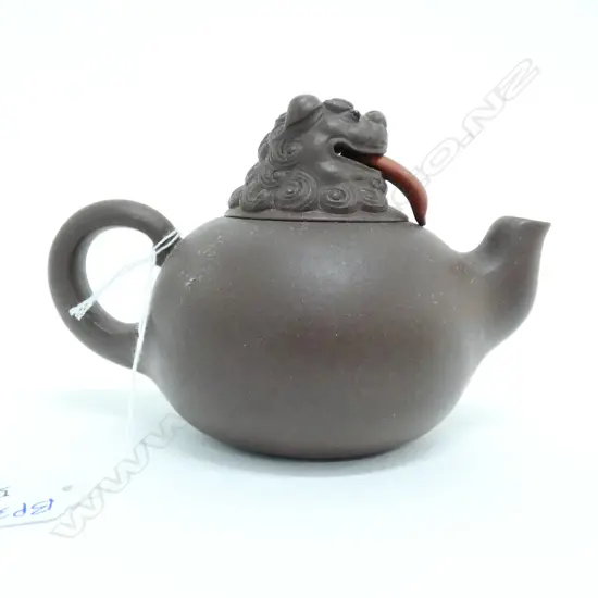 YIXING WARE TEAPOT H 80 MM
