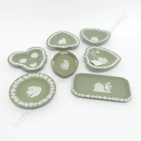 7 PCES SAGE WEDGWOOD JASPERWARE