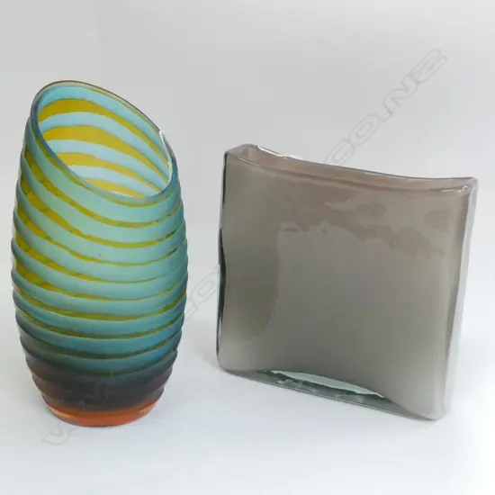 ART GLASS VASE + HENRY DEANS VASE H 250 MM