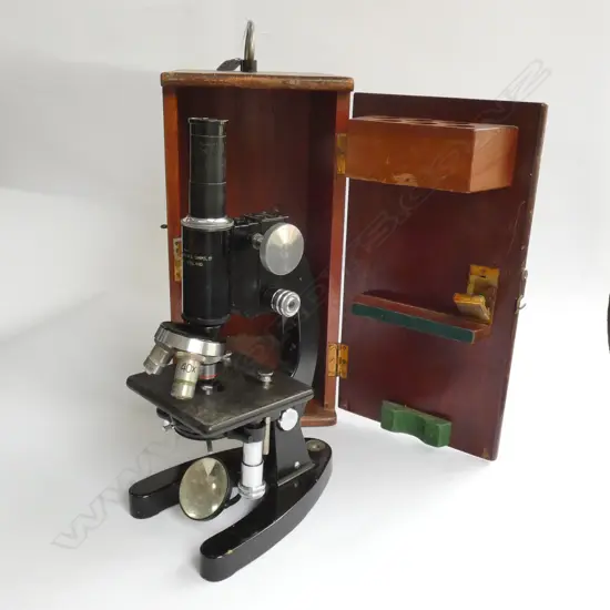 VINTAGE COOKE, TROUGHTON & SIMMS CASED MICROSCOPE