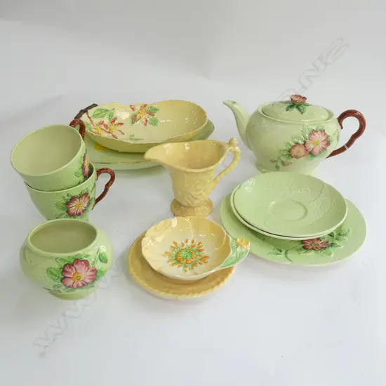 11 PCES ASST. CARLTONWARE 