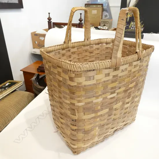 LARGE CANE BASKET H. 610MM