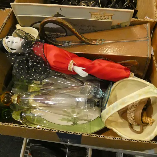 BOX LOT COPPER JUG, 2 SOUTH SEAS EXHIBITION BOOKLETS, TRAY ETC