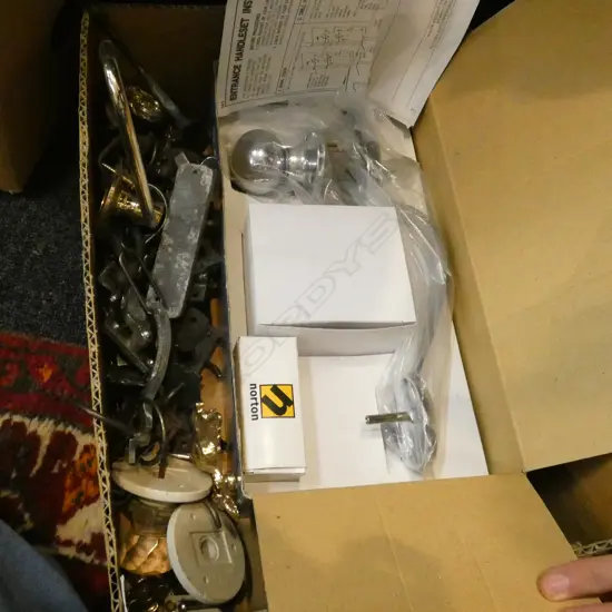 BOX LOT DOOR HANDLES ETC