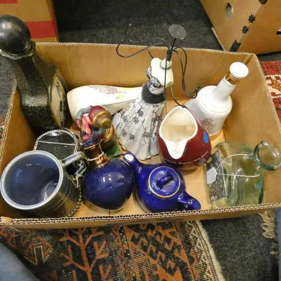 BOX LOT ASST WHISKEY JUGS, VASES ETC
