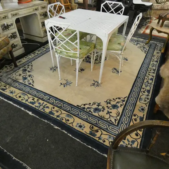 LARGE VINTAGE CHINESE CARPET