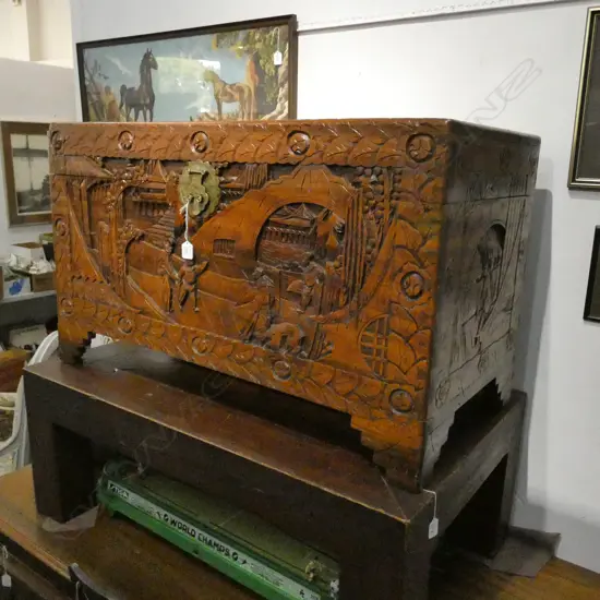 CAMPHOR CHEST L. 1040MM