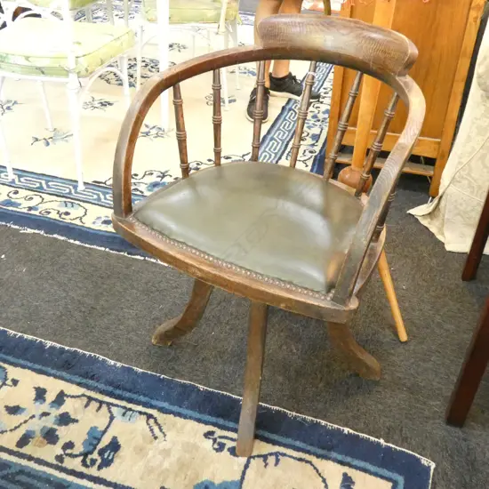 OAK SWIVEL DOUGLAS CHAIR w SPINDLE BACK