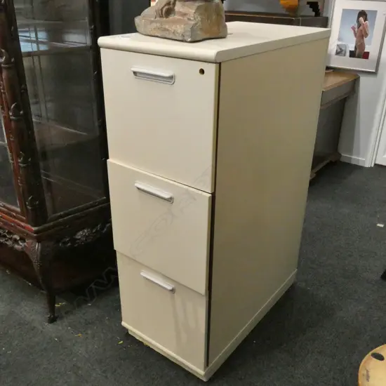 LARGE FILING CABINET H. 1220MM