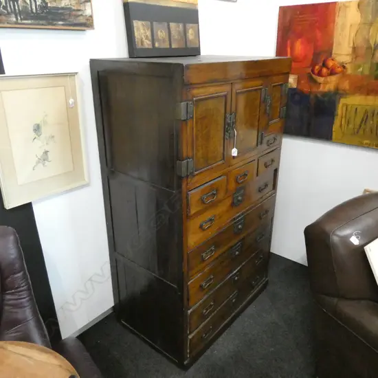 LARGE ORIENTAL CHEST H. 1525MM W. 895MM