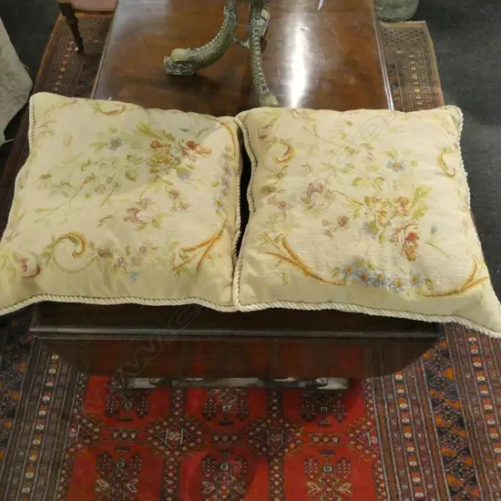 PR NEEDLWORK CUSHIONS W. 410MM