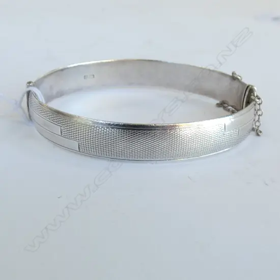 DECO SILVER HINGED BANGLE BIRMINGHAM 1938