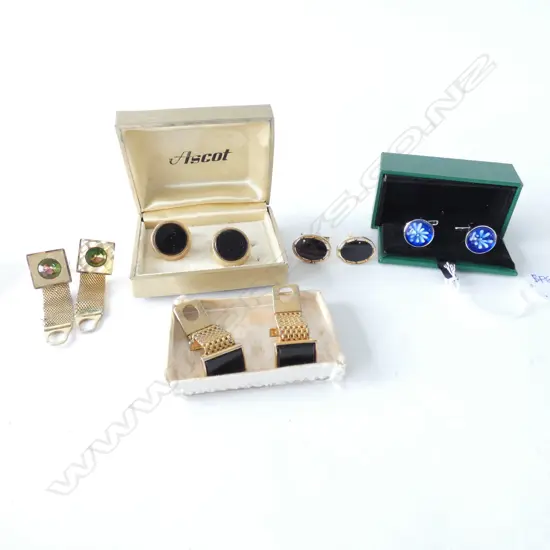 5 PRS RETRO GP CUFFLINKS 