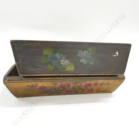 2 WOODEN CHINESE TROUGHS L. 400MM