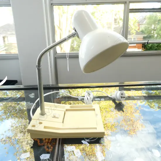 VINTAGE GOOSE NECK DESK LAMP