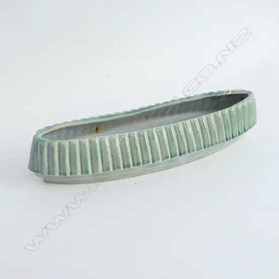 AN AMBRICO C/LYNN NO 74 TROUGH L 290 MM