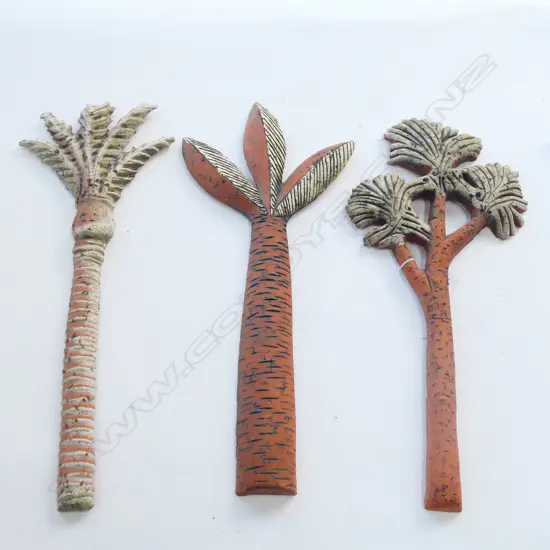 3 ROD DAVIES FLAT FERN NIKAU PANELS