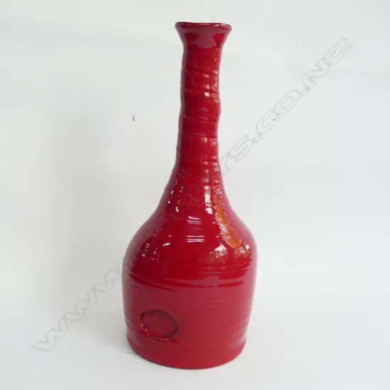 A MORRIS AND JAMES VASE H 390 MM