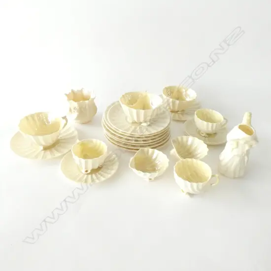 22 PCE BELLEEK TEA SET INCL. 6 TRIOS, JUG & 2 BOWLS 