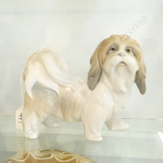 LLADRO DOG L. 190MM