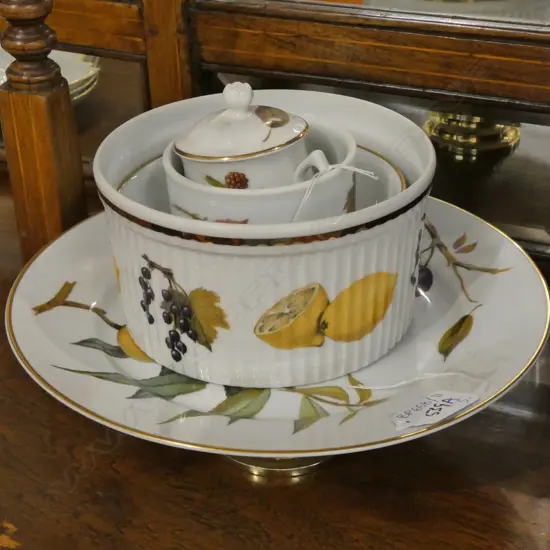 5 PCES ASST R/WORCESTER EVESHAM; TAZA, 2 RAMEKINS, BOWL, JUG