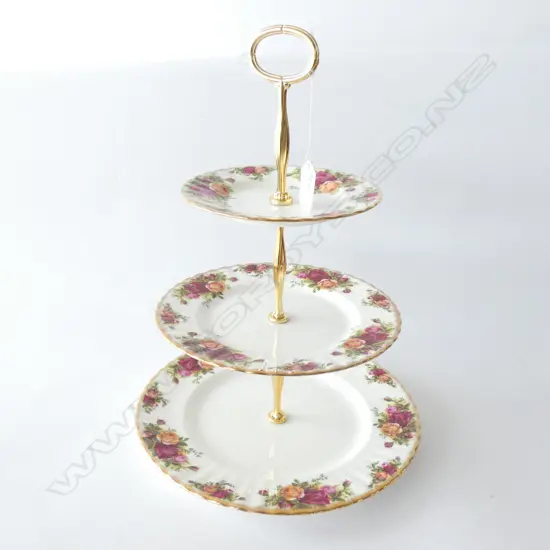 ROYAL ALBERT OLD COUNTRY ROSES 3 TIER CAKE STAND