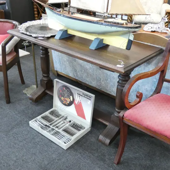 DARK OAK 1930'S REFECTORY SIDE TABLE STRETCHER BASE
