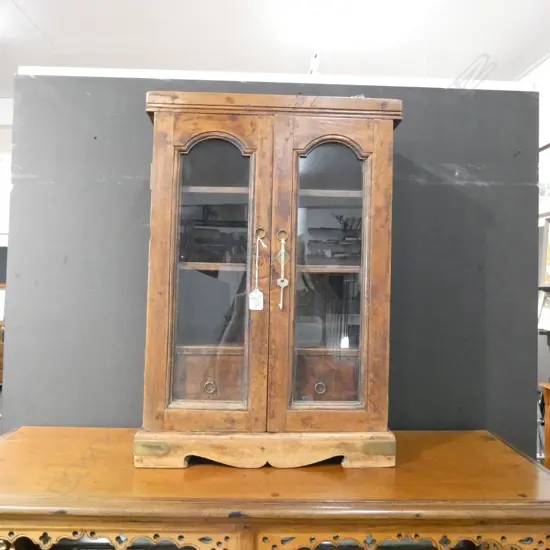 SMALL COLLECTORS GLAZED CABINET 